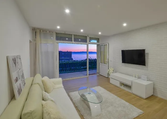 Jelena * מאקרסקה